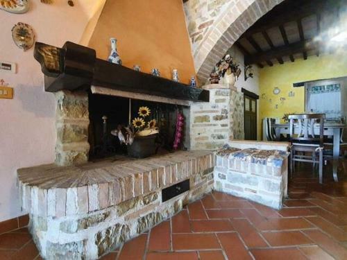 Attractive Holiday Home In Seggiano With Shared Pool