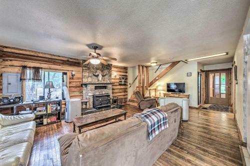 Cozy Mountaintop Retreat Less Than 6 Mi To Ski Cloudcroft!