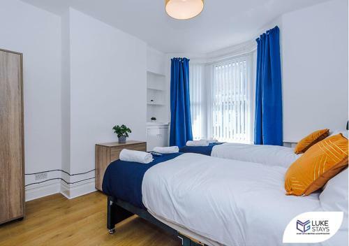 Apartamento ?stunning 5 Bed House ?wifi ?yard ? Wallasey?
