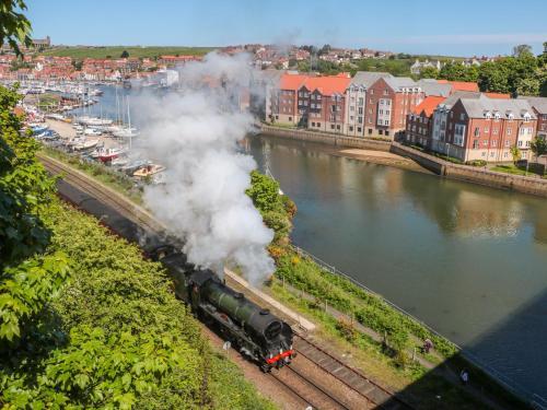 Apartamentos George Stephenson Engine Shed