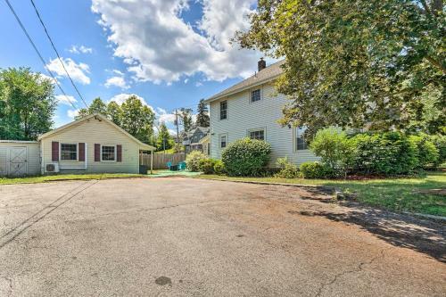 Cheery Family Escape With Game Room And Fire Pit!