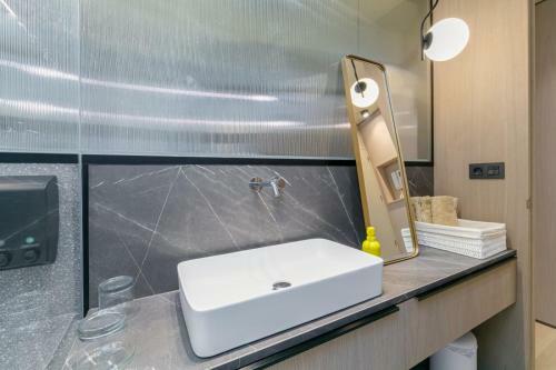 Apartamento Suite De Lujo Puerta Del Sol+parking