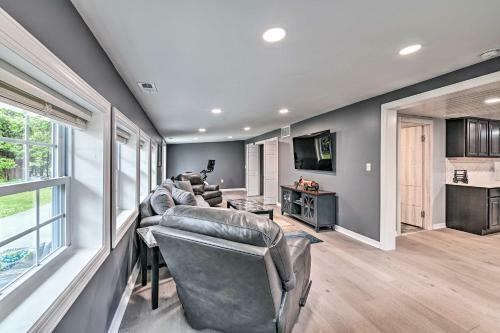 Charming Saratoga Springs Cottage With Patio!