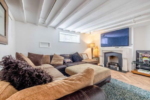 Apartamento Long Walk, Castle & Shops On Your Doorstep