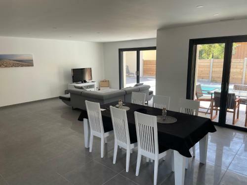 Villa Lacanau Avec Piscine Chauff�e