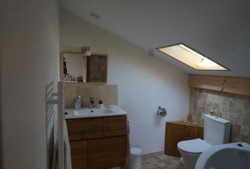 Belle Maison Dans Un Quartier Tr�s Au Calme