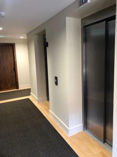 City Centre Luxury Studio Apartment Suite With Garden View