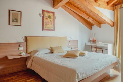 Apartamento La Briciola - Mansarda Per 5 - Ampia Terrazza Lt