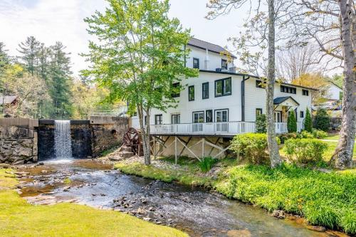 The Mill House -105