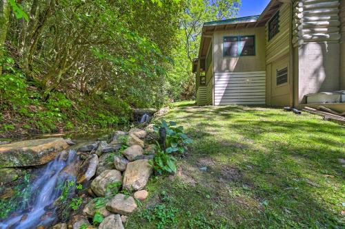 Wake Robin Cabin - Scenic Smokies Retreat!