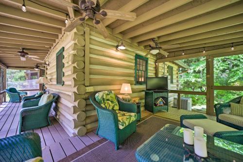 Wake Robin Cabin - Scenic Smokies Retreat!
