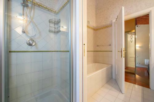 Villa Faccioli Magnolia And Oleandro With Shared Pool - Happy Rentals