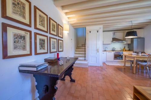 Villa Faccioli Magnolia And Oleandro With Shared Pool - Happy Rentals