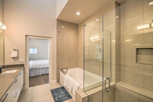 Bright And Spacious Houston Townhome Near Dtwn