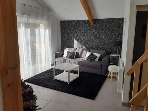 G�te Neuf Entre Lac Et Montagne