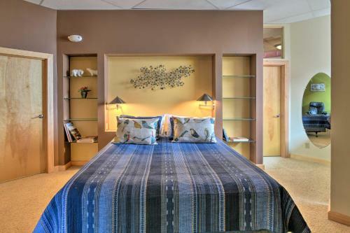 Apartamento Idyllic Dtwn Anchorage Condo With Fireplace!