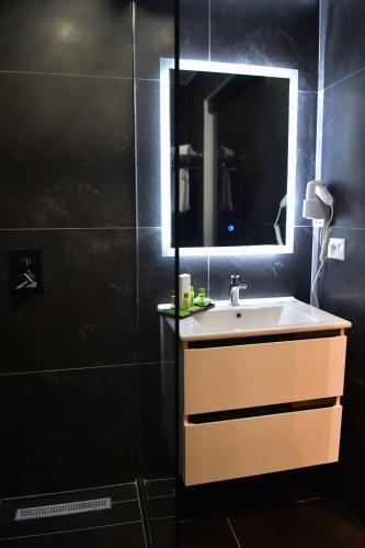 313 Boutique Hotel