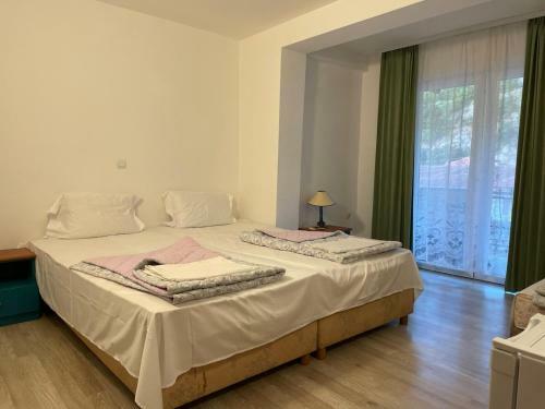 Hostal Apartments Picioski