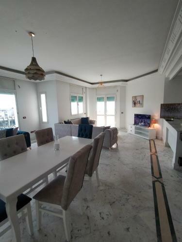 S3 Lake View Apartment Lac2