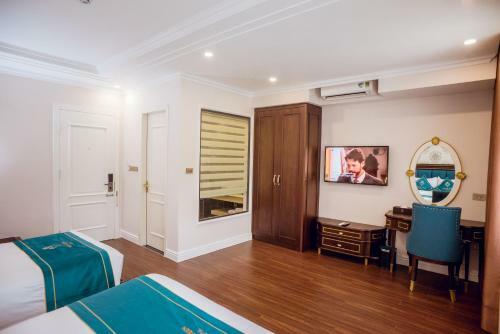 Ruby Queen Hotel