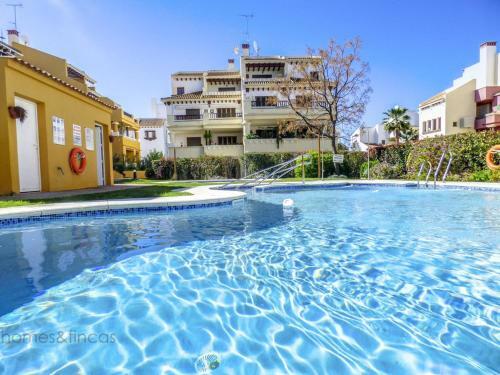 Lovely 2-bed Apartment In Costa Esuri