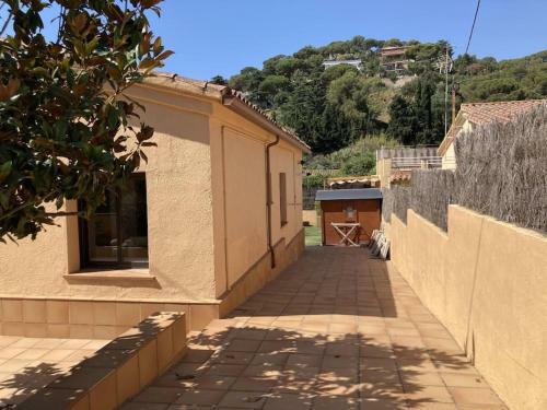 Preciosa Casa En El Maresme Con Jard�n
