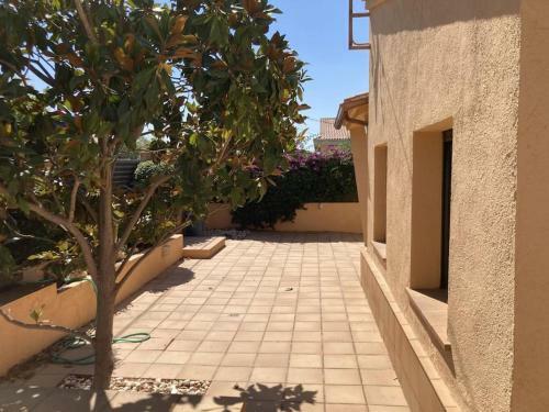 Preciosa Casa En El Maresme Con Jard�n