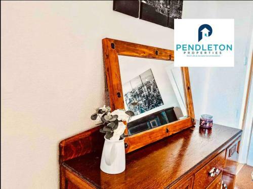 Spacious 4 Bedrooms/3 Bathroom Home In Chorley