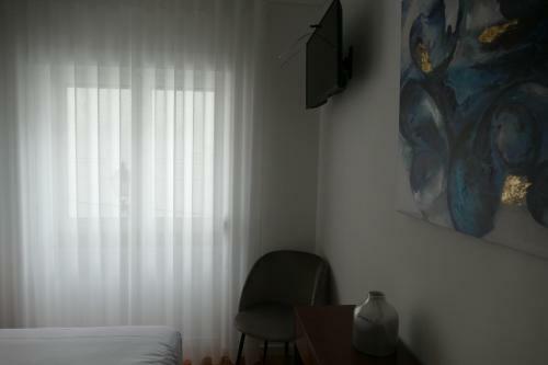 Bed & Breakfast Guest House E�a - Centro Hist�rico Leiria