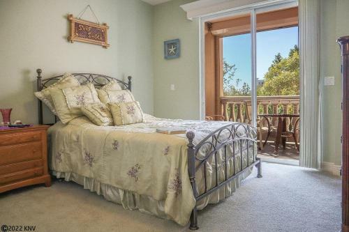 Apartamento Estero Bayside Bldg 1 #205 Condo