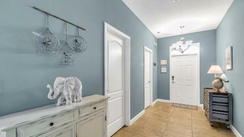 Dream Escape Large Home Located In Champion Gates