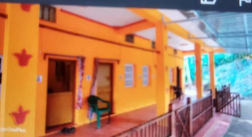 Hostal Chandraahekhar Guest House