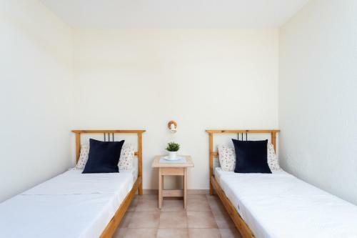 Home2book Charming Apartment Los Cristianos, Pool