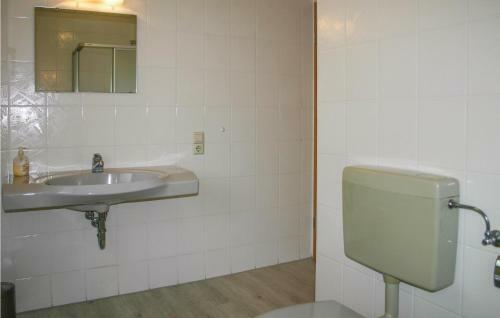 Four-bedroom Holiday Home In Kirchheim