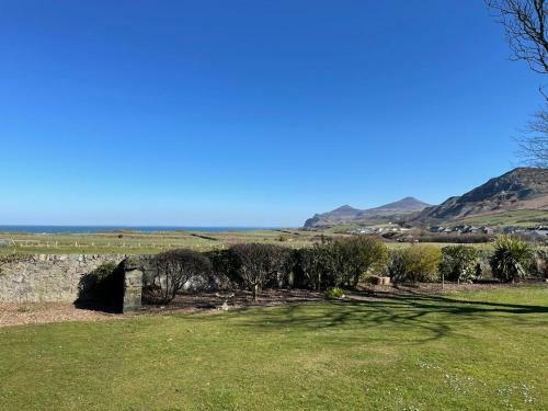 Villa Luxury 4 Bed, 2 Bath Property Nefyn, Ceg-y-bae