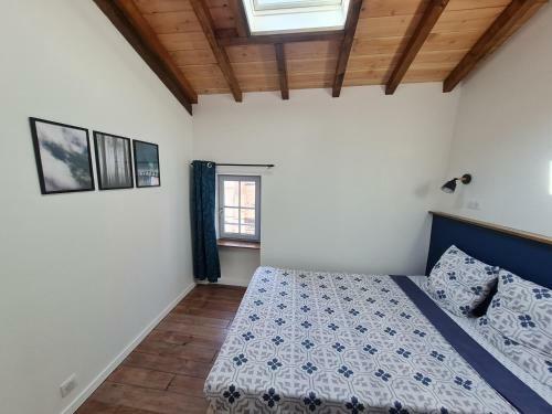 Apartamento Triplex Avec Vue Sur Place Du Centre Historique.