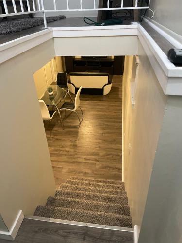 Entire Newly 3-bedroom Remodeled Home. Spacious