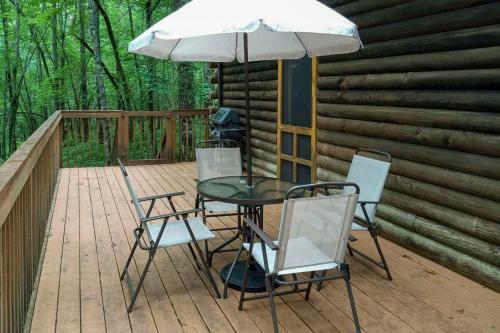 Serene Brevard Cabin About 7 Mi To State Forest!