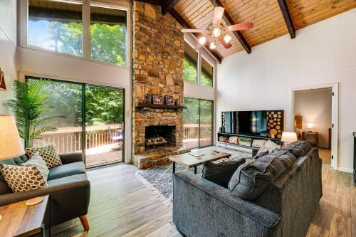 Twin Creeks Cabin