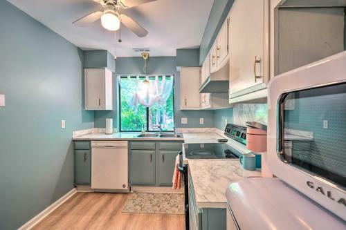 Stylish Durham Townhome Less Than 5 Mi To Downtown!
