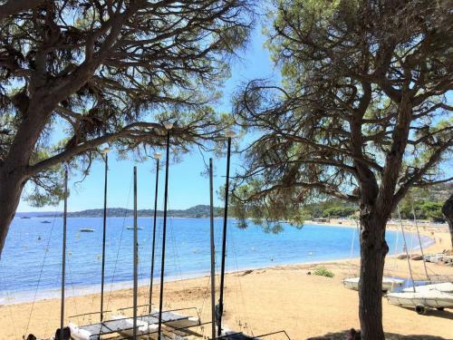 Holiday Home Le Mas D'esqui�res 16