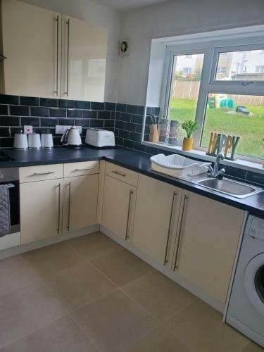 Two Bedroom Apartment In Beautiful Pembrokeshire!