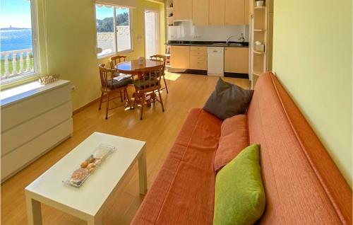 Beautiful Apartment In Mera With 1 Bedrooms