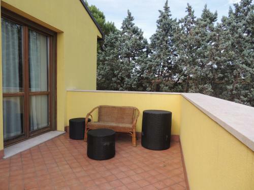 Hotel Resort Sile River