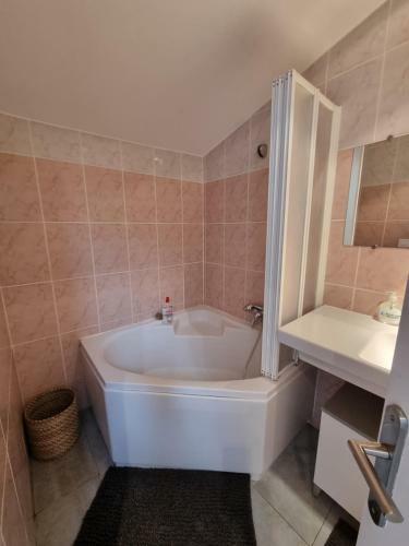 Apartamento T2 March� Central De La Rochelle