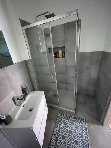 Villa-matteo Mit Meerblick Und Outdoor- K�che