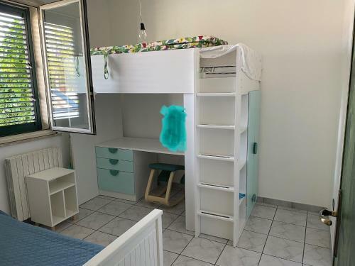 Casa Vacanza Con Giardino,torre Dell'orso,salento