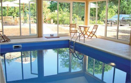 Herrenhaus Mit Pool