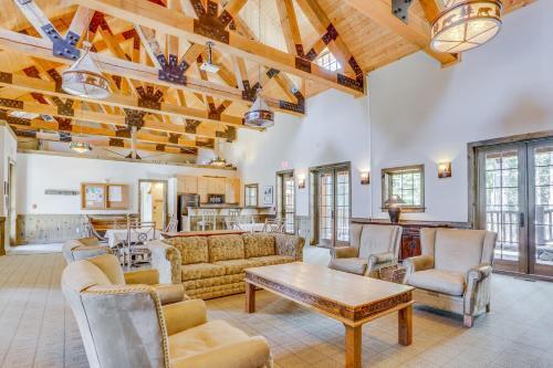 Collins Lake Condo