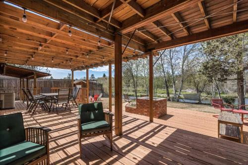 Otter River Lodge